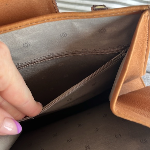 Vintage handbag, made in Canada - Picture 7 of 7